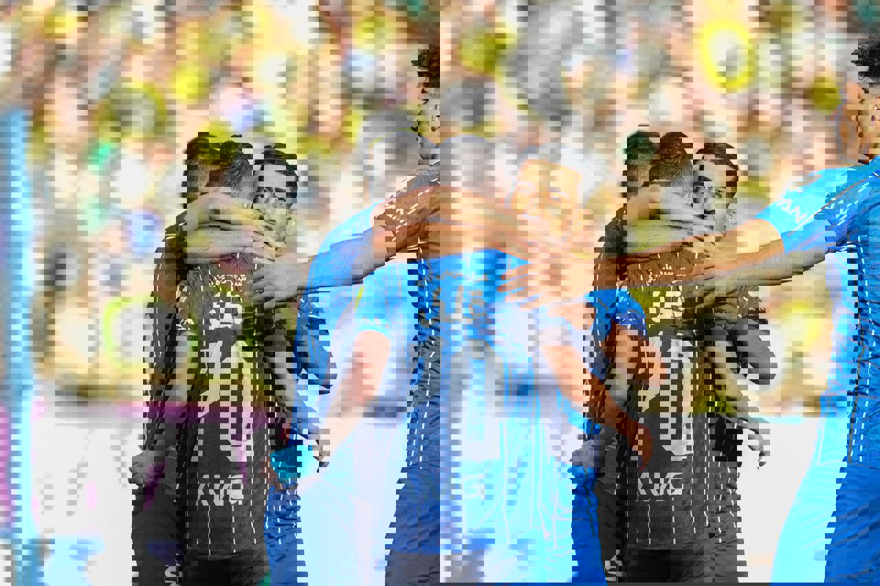 2252356