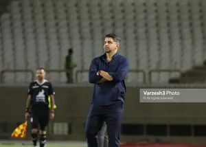 پیروز قربانی: سه امتیاز فجر را برنگردانید!