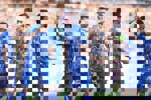 مهاجمان استقلال علیه ۴۷۸ دقیقه کلینشیت خلیفه