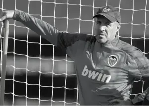 دروازهبان سابق رئال و اسطوره اسپانیا درگذشت