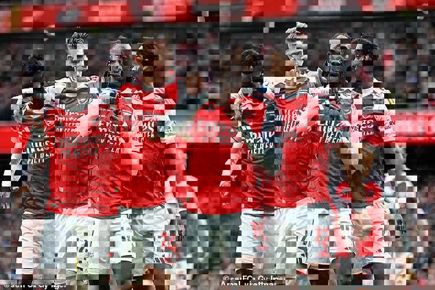 فقط یک تیم می‌تواند مانع از قهرمانی آرسنال شود!