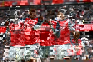 فقط یک تیم می‌تواند مانع از قهرمانی آرسنال شود!