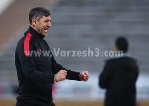 آقا کریم، سرمربی پرسپولیس در دیدار مقابل تراکتور