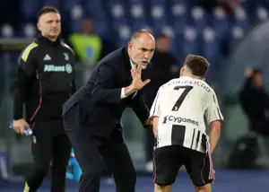 پشت پرده اخراج تودور: درگیری با بازیکنان در رختکن