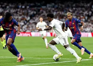 گزارش کمیته داوران از صحنههای جنجالی الکلاسیکو