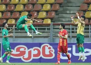 توضیح گلزن شمسآذر درباره شادی گل عجیب