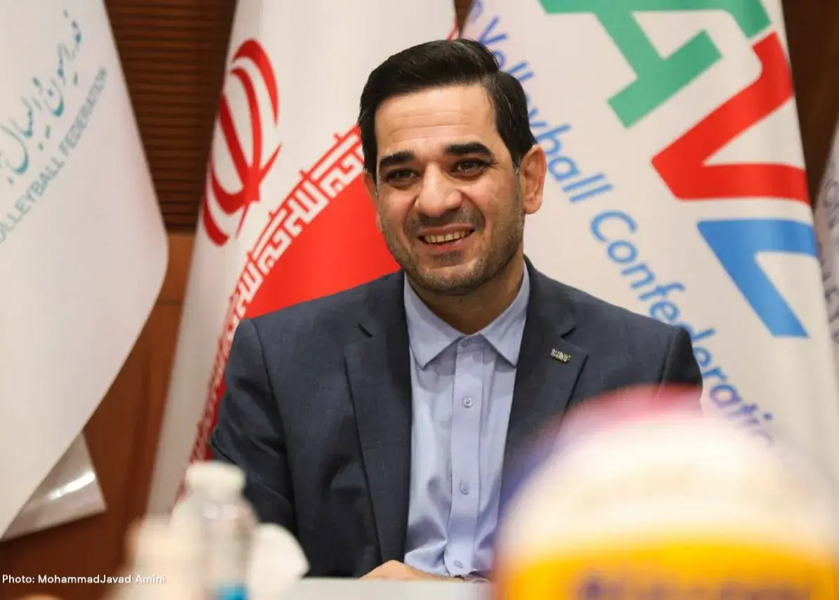 تقوی از در صلح با علیرضا دبیر وارد شد!