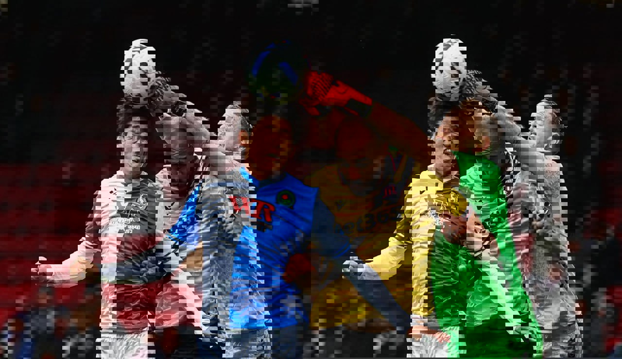 2253169