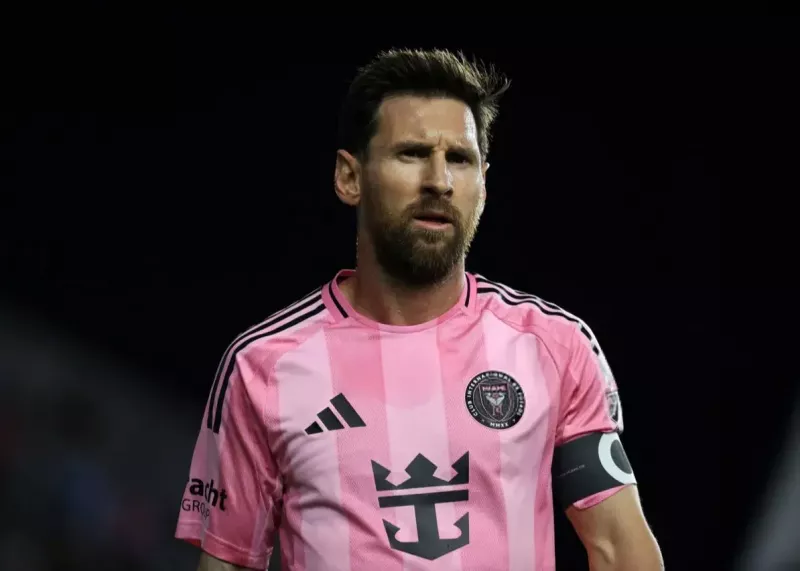 تیزر مصاحبه سال: مسی مقابل رومانو نشست