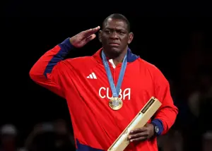 تمجید اسطوره کوبایی از ستاره های کشتی ایران