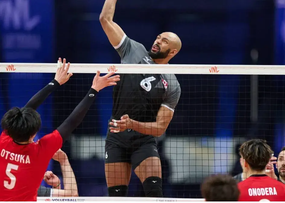 توصیف جالب ستاره کانادایی از بازی در لهستان