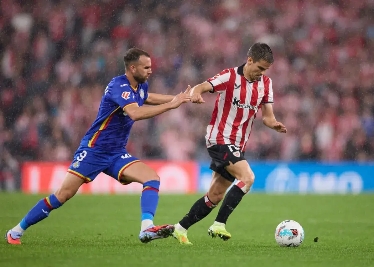 شب رویایی خانواده فوتبالی: آغوش بعد از باخت 11-0