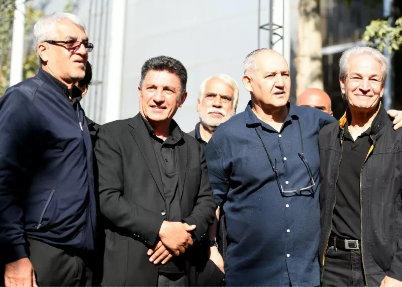 قلعهنویی در آغوش ستارگان نسل طلایی(عکس)