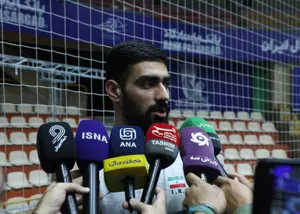 ستاره تیم ملی: صابر کاظمی از بهترینهای دنیاست