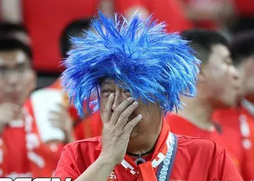 بحث برانگیز: مربی خارجی برای تیم ملی چین ممنوع شد!