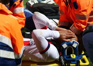 قهرمان اروپا زیر فشار خُرد شد