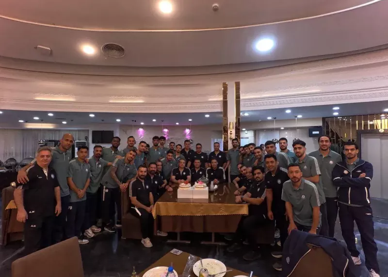 کیک خامهای برای تارتار بریده شد! (عکس)