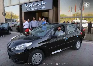 دو قهرمانی جهان ٢٠٧ جایزه گرفتند(عکس)