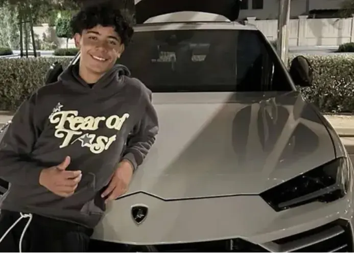 اولین لامبورگینی پسر رونالدو در 15 سالگی! (عکس)