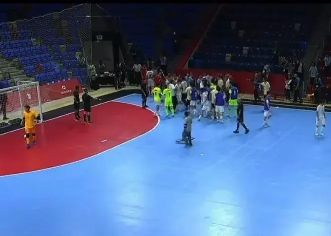 باورنکردنی: درگیری شدید در دیدار ایران و افغانستان