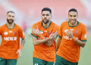 نیمه نخست بازی رفسنجان هجومی و پرگل