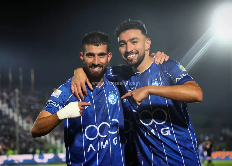 چرخش سر 180 درجهای کوشکی برای گلزنی