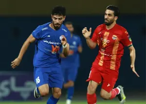 استقلال خوزستان برنده نیمه اول دربی