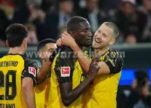 دورتموند ۳-۰ وردربرمن: کاهش اختلاف با مونیخی‌ها