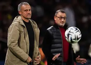 انریکه: به خاطر این هوادار وفادار باید بجنگی!