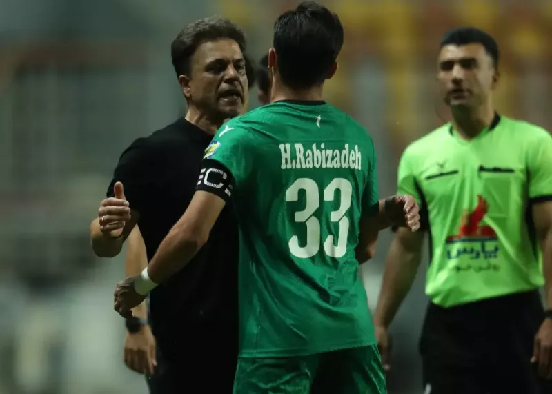 ادعای بزرگ وحید رضایی: شمس آذر صدرنشین است!