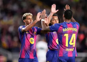 بارسا ۳-۱ الچه: فلیک از زیر آوار الکلاسیکو بیرون آمد