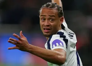 ژاوی را در تاتنهام تحقیر کردند!