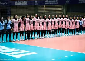 استارت زنان والیبال ایران مقابل مدعی اول قهرمانی