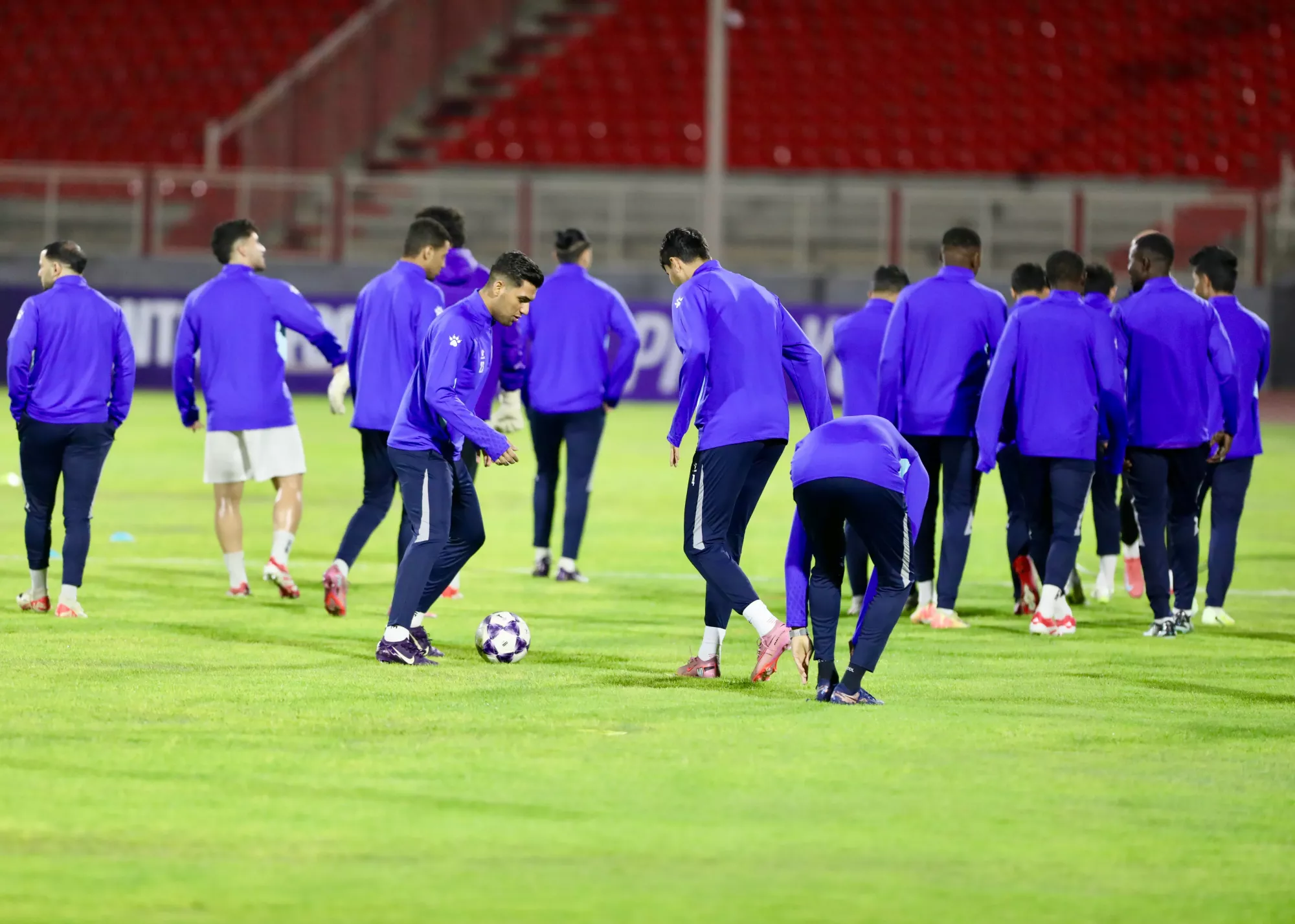 فشار بر مومن سلیمان پیش از تقابل با تراکتور