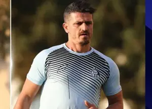 وریا، بیتوجه به حواشی و متمرکز روی مربیگری