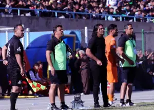 کُردهای مریوان، عاشقان مودب فوتبال(عکس)