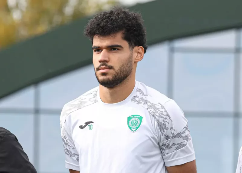 ملی‌پوش ایران 7 بازی روی نیمکت!