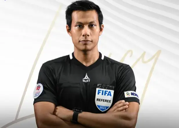 داور گمنام سنگاپوری برای استقلال سوت می‌زند