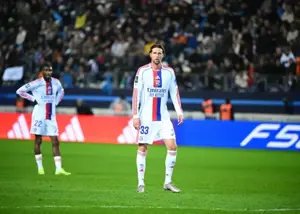 6 دقیقه و اخراج در نخستین بازی فصل!