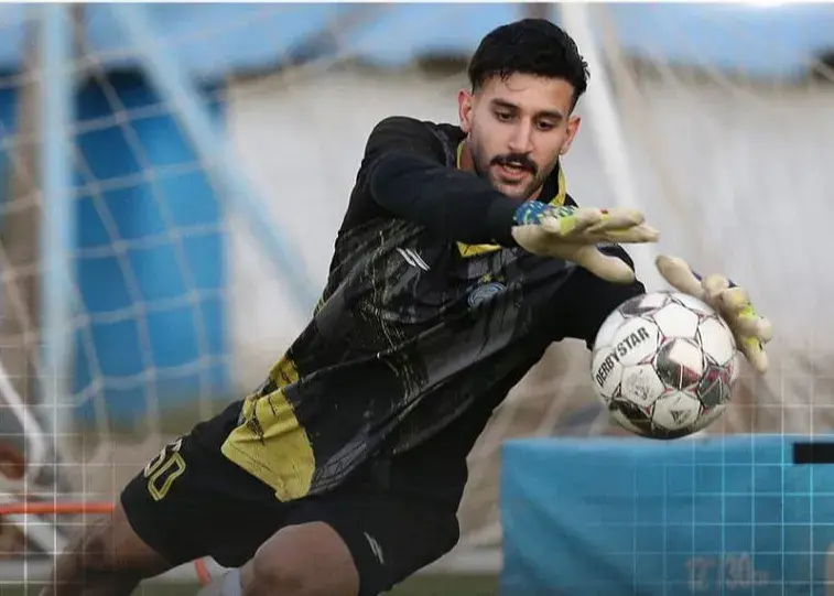 شانس به دروازه‌بان استقلال رو کرد