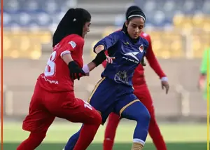 کری ستارههای استقلالی زنان برای پرسپولیسیها (عکس)