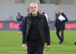 جنگ در فیورنتینا: پیولی حاضر به استعفا نشد!