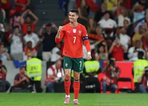 تصویر روشن است: گلزنی روی دست رونالدو نمی‌آید