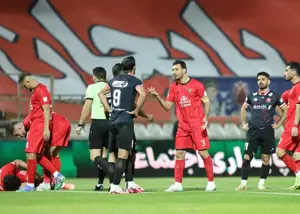 پاسخ منفی سازمان لیگ به تعویق تراکتور - پرسپولیس