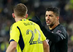 سوارز دوباره محروم شد: همان بداخلاق همیشگی