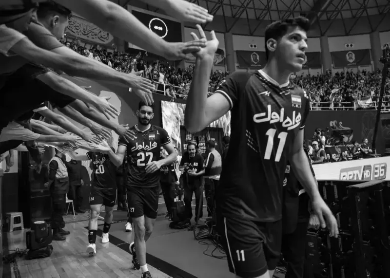 زنده- بازتابهای درگذشت ناباورانه صابر کاظمی