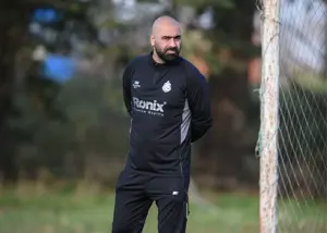 زارع: بیشتر از همیشه به حمایت هواداران نیاز داریم