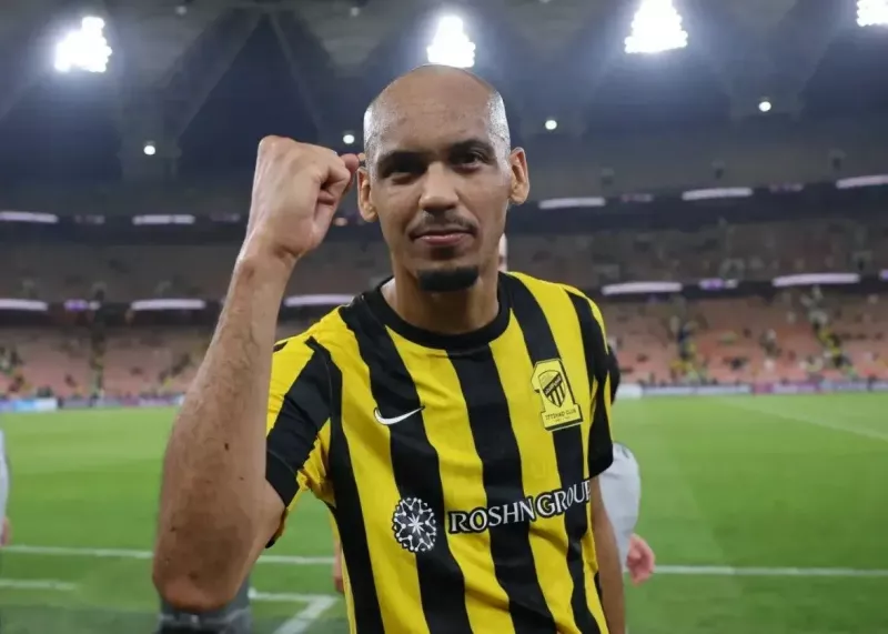 فابینیو لیورپول نیست سلسائو هست!