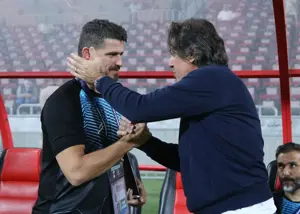 وریا غفوری اولین بازی مربیگریاش را آغاز کرد