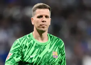 شزنی دوست دارد دروازهبان دوم باشد!